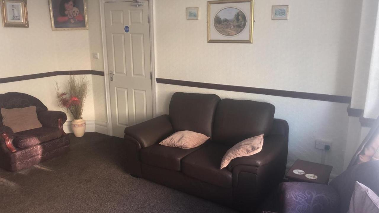 The Jewel Of The Sea Bed and Breakfast Blackpool Esterno foto
