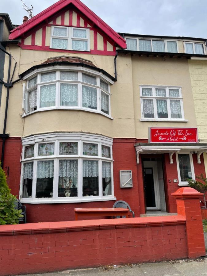 The Jewel Of The Sea Bed and Breakfast Blackpool Esterno foto