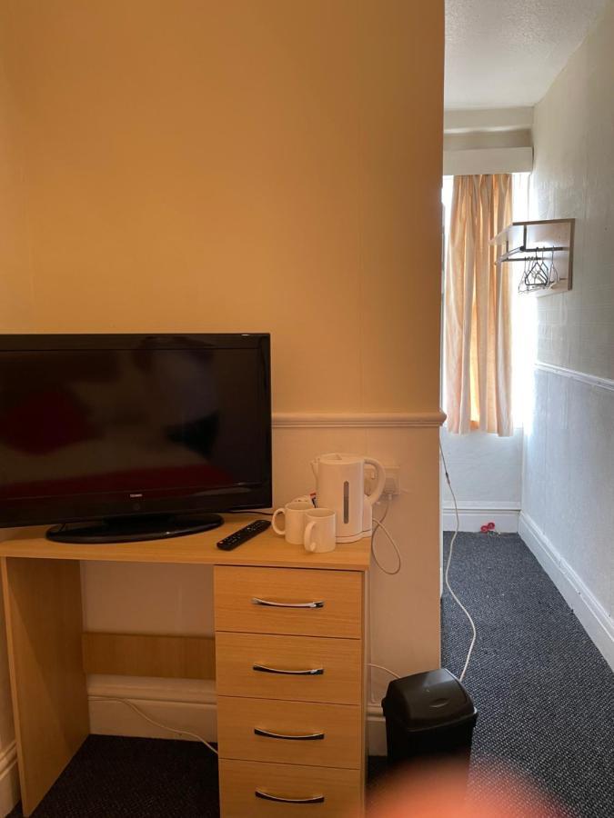 The Jewel Of The Sea Bed and Breakfast Blackpool Esterno foto